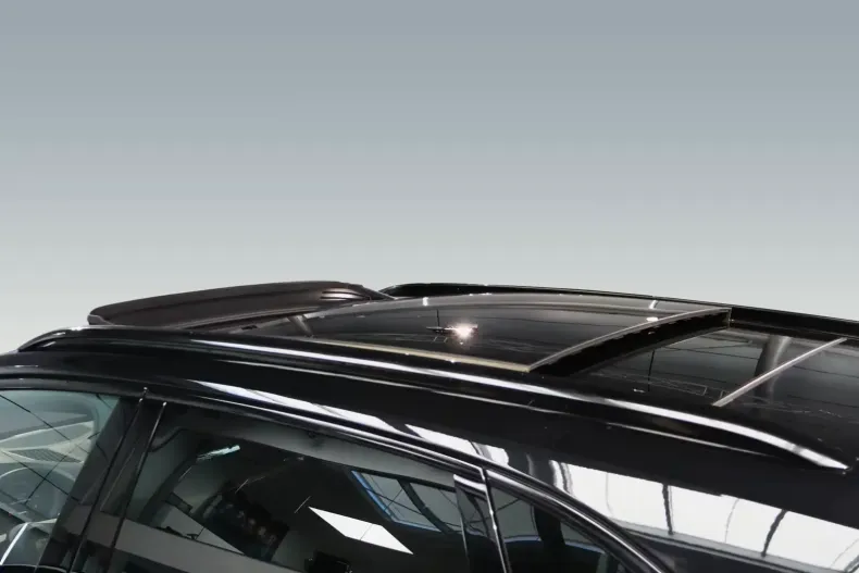 Porsche Cayenne din 2023 cu 19.890 km - oferta POR107854 - foto 3