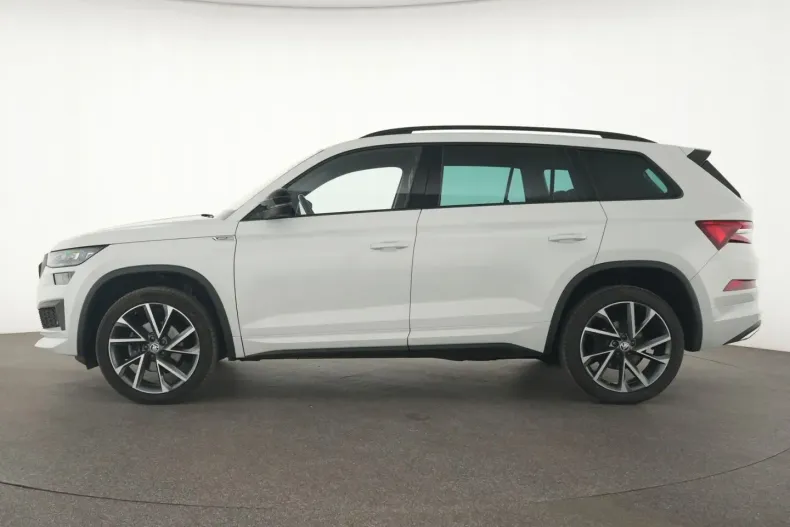 Skoda Kodiaq din 2023 cu 62.169 km - oferta SKO107855 - foto 8