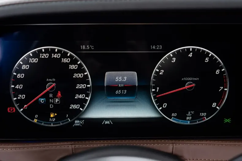 Mercedes-Benz S 560 din 2020 cu 6.459 km - oferta MER107861 - foto 19