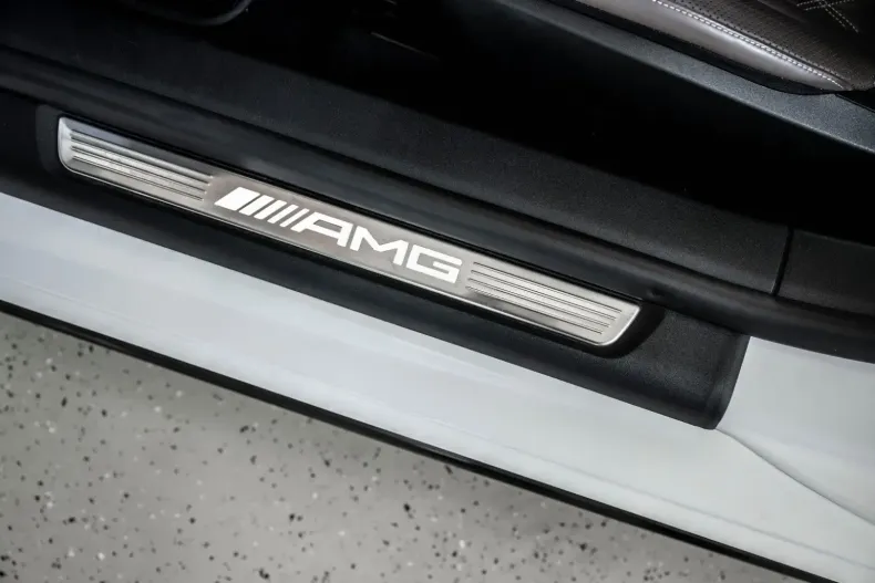 Mercedes-Benz SL 63 AMG din 2023 cu 23.000 km - oferta MER107862 - foto 17