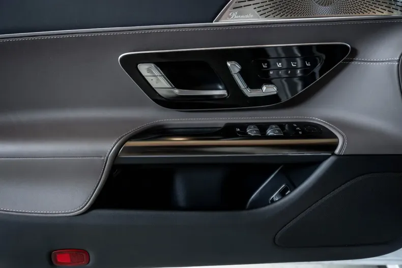 Mercedes-Benz SL 63 AMG din 2023 cu 23.000 km - oferta MER107862 - foto 19