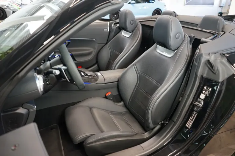 Mercedes-Benz SL 63 AMG din 2023 cu 11.572 km - oferta MER107865 - foto 11