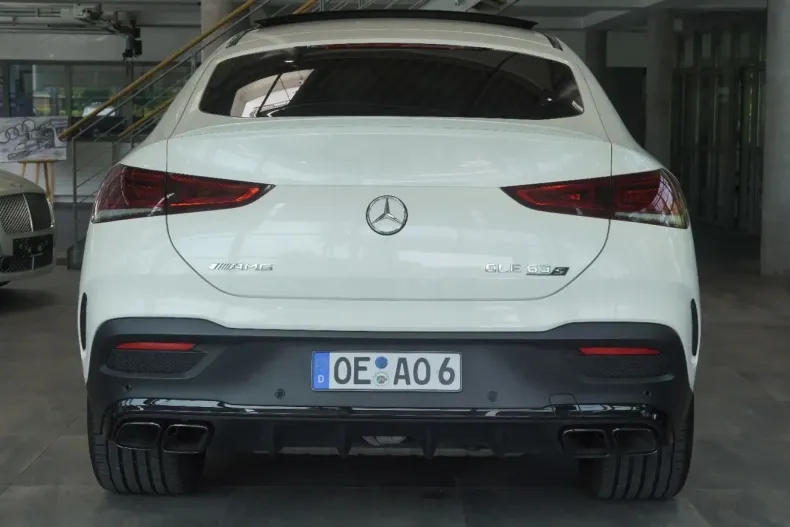 Mercedes-Benz GLE 63 AMG din 2023 cu 21.980 km - oferta MER107869 - foto 6