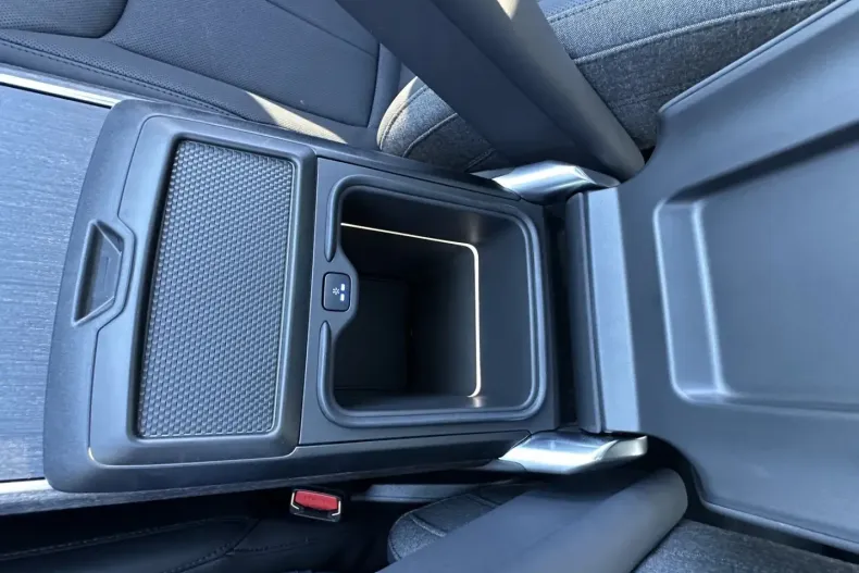 Land Rover Range Rover din 2024 cu 9.500 km - oferta LAN107874 - foto 12