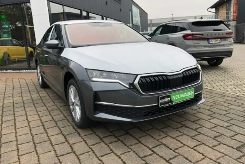 Skoda Octavia din 2024 cu 8.500 km - oferta SKO107876 - foto 3