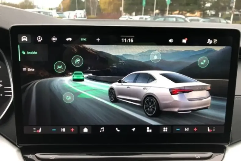 Skoda Octavia din 2024 cu 8.500 km - oferta SKO107876 - foto 11