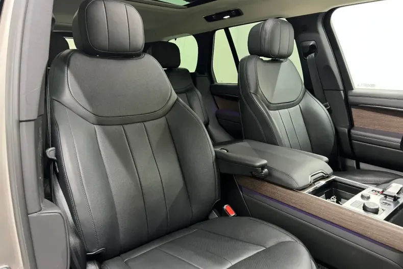 Land Rover Range Rover din 2023 cu 31.500 km - oferta LAN107879 - foto 13