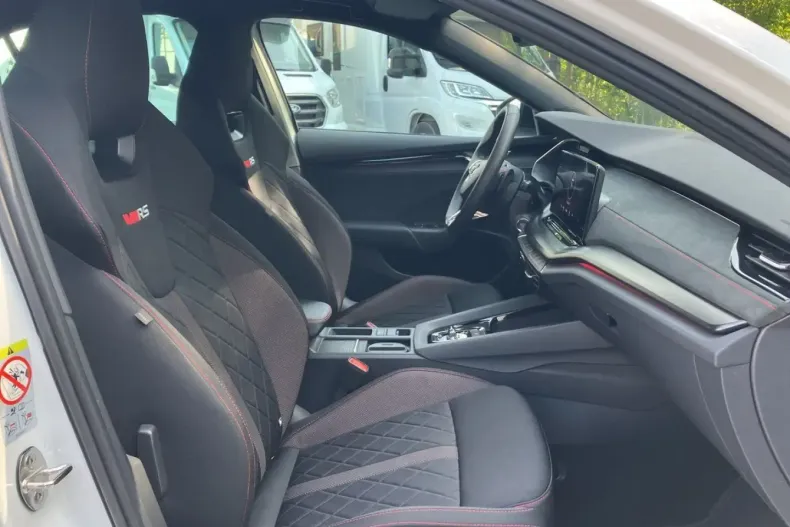 Skoda Octavia din 2024 cu 19.300 km - oferta SKO107881 - foto 24