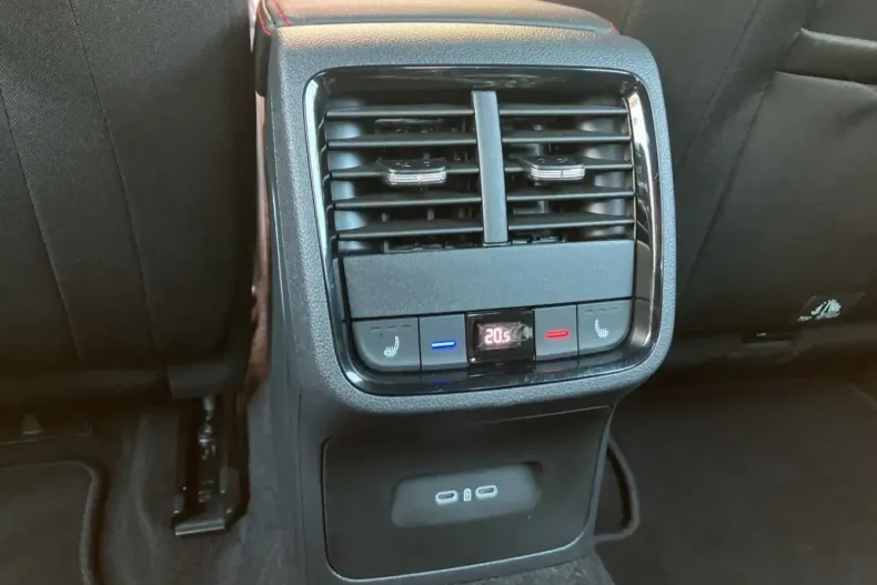 Skoda Octavia din 2024 cu 19.300 km - oferta SKO107881 - foto 28