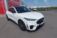 Ford Mustang Mach-E din 2023 cu 69.642 km - oferta FOR107886 - foto 1