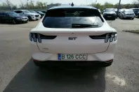 Ford Mustang Mach-E din 2023 cu 69.642 km - oferta FOR107886 - foto 4
