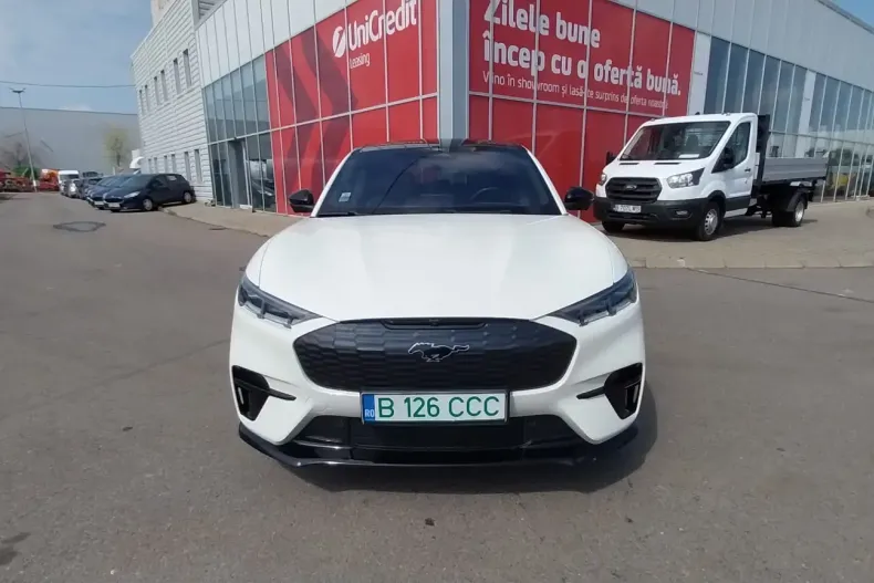 Ford Mustang Mach-E din 2023 cu 69.642 km - oferta FOR107886 - foto 8