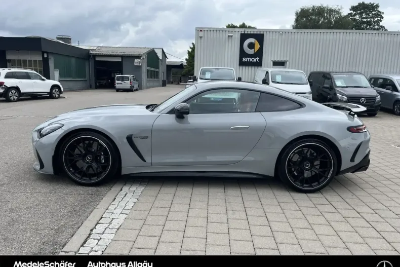 Mercedes-Benz AMG GT din 2024 cu 43.261 km - oferta MER107906 - foto 2