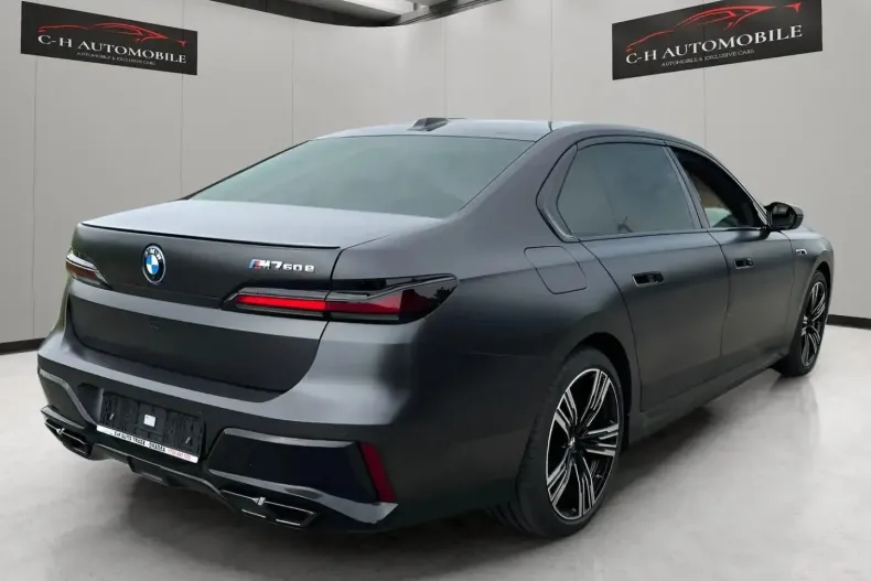 BMW M760 din 2025 cu 9.400 km - oferta BMW107910 - foto 2