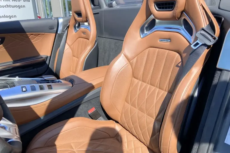 Mercedes-Benz AMG GT C din 2021 cu 20.800 km - oferta MER107912 - foto 9