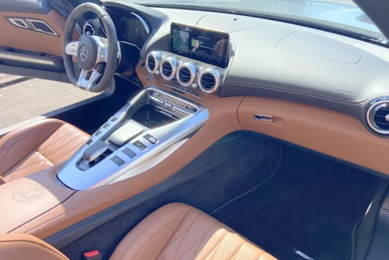 Mercedes-Benz AMG GT C din 2021 cu 20.800 km - oferta MER107912 - foto 12