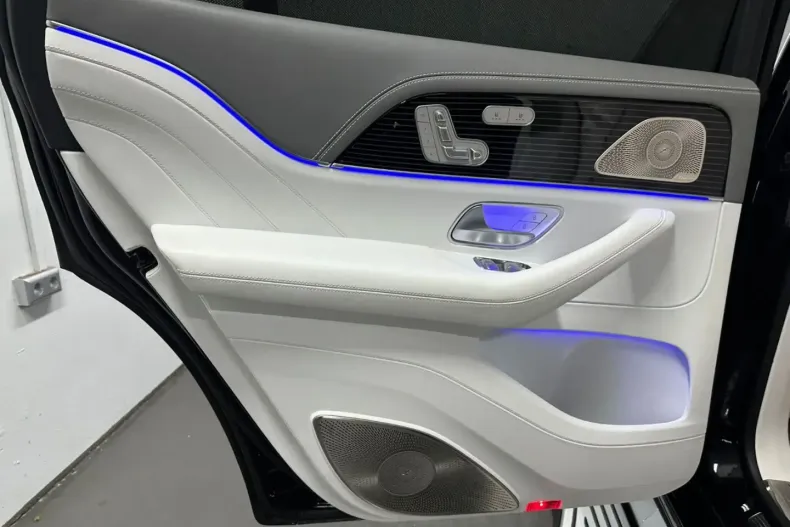 Mercedes-Benz GLS 600 din 2024 cu 56.500 km - oferta MER107913 - foto 18