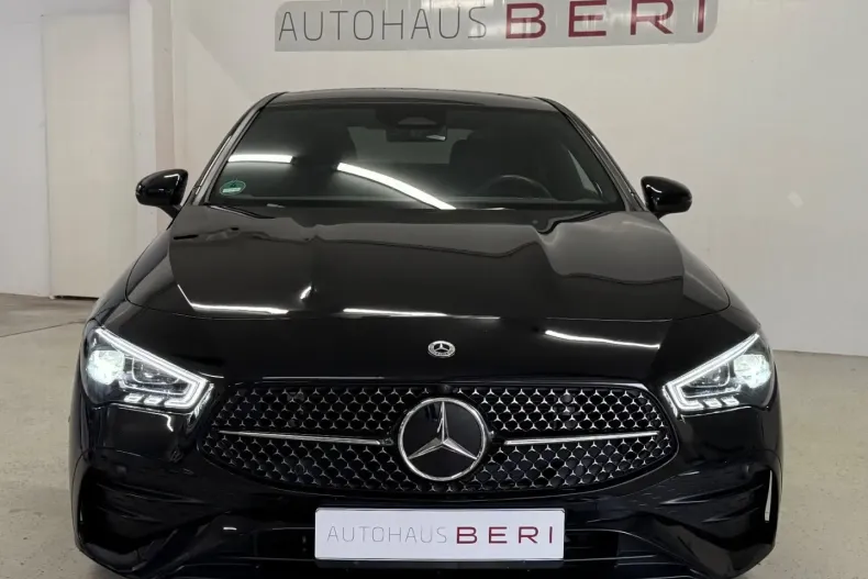 Mercedes-Benz CLA 200 din 2024 cu 37.000 km - oferta MER107914 - foto 2