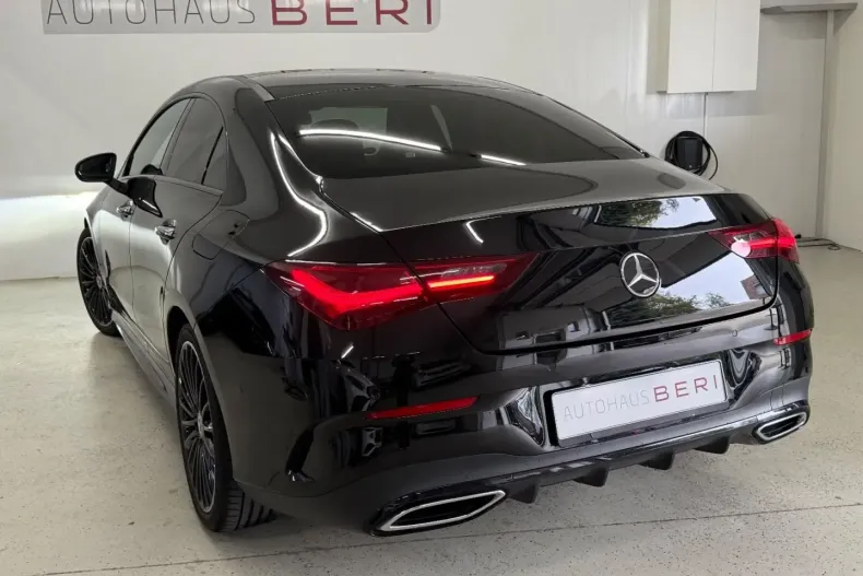 Mercedes-Benz CLA 200 din 2024 cu 37.000 km - oferta MER107914 - foto 5