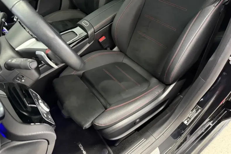 Mercedes-Benz CLA 200 din 2024 cu 37.000 km - oferta MER107914 - foto 11