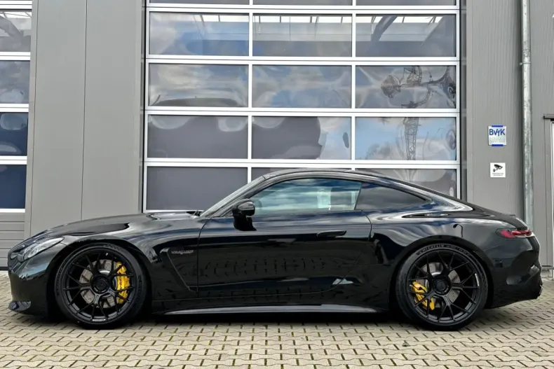 Mercedes-Benz AMG GT din 2024 cu 6.998 km - oferta MER107916 - foto 2