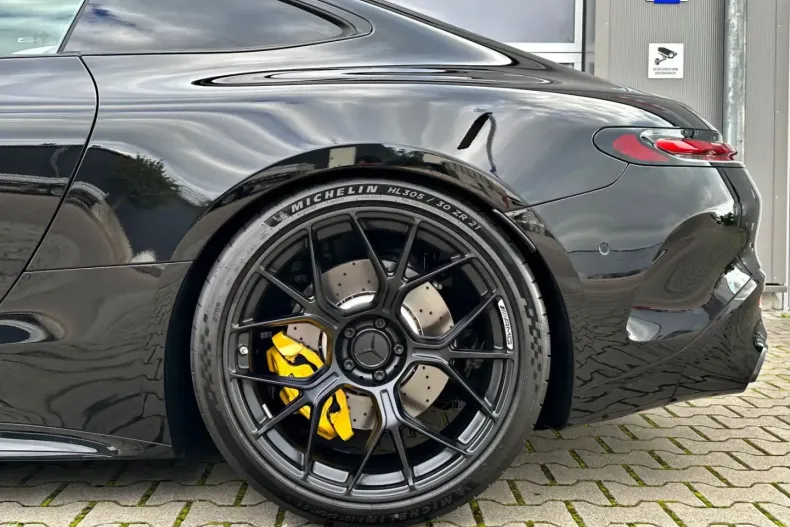Mercedes-Benz AMG GT din 2024 cu 6.998 km - oferta MER107916 - foto 20