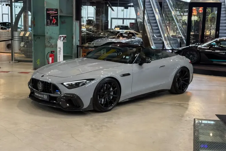 Mercedes-Benz SL 63 AMG din 2024 cu 10.050 km - oferta MER107921 - foto 1