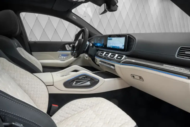 Mercedes-Benz GLE 63 AMG din 2024 cu 9.999 km - oferta MER107923 - foto 17