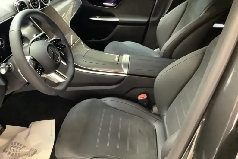 Mercedes-Benz GLC 220 din 2024 cu 11.300 km - oferta MER107936 - foto 11