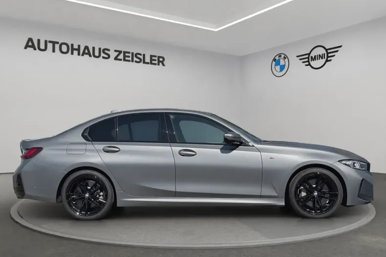 BMW 330 din 2024 cu 16.300 km - oferta BMW107937 - foto 3