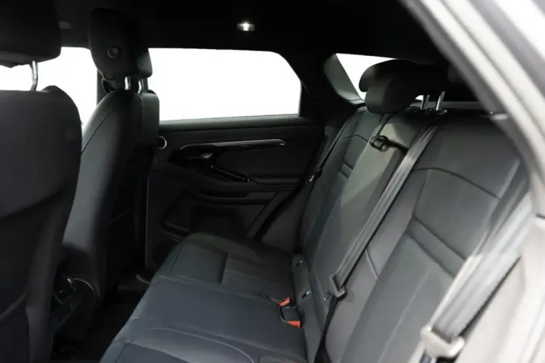 Land Rover Range Rover Evoque din 2023 cu 46.723 km - oferta LAN107952 - foto 4