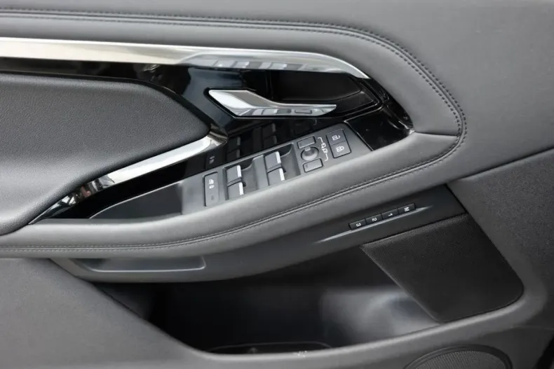 Land Rover Range Rover Evoque din 2023 cu 46.723 km - oferta LAN107952 - foto 20