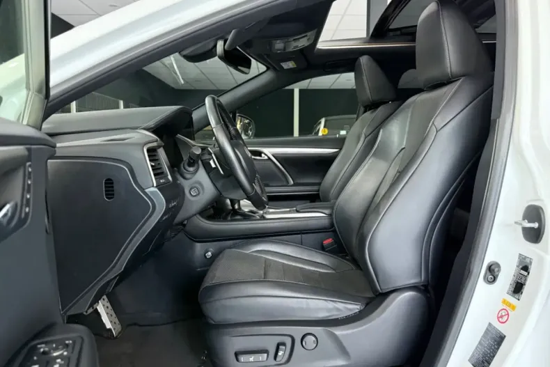 Lexus RX 450 din 2021 cu 50.000 km - oferta LEX107962 - foto 9