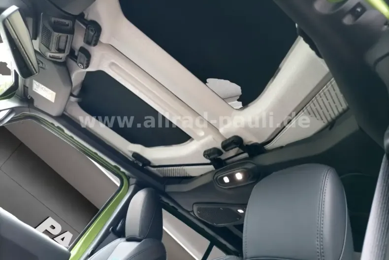 Jeep Wrangler din 2025 cu 20 km - oferta JEE107965 - foto 9