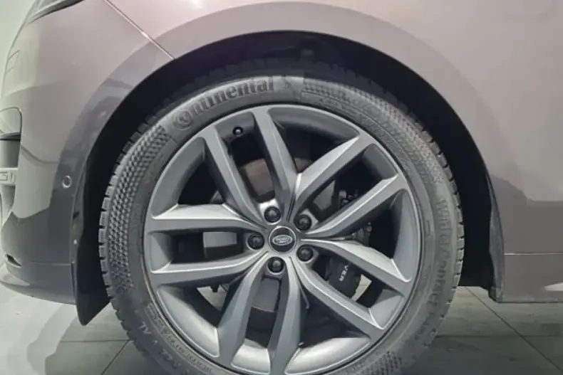 Land Rover Range Rover Sport din 2024 cu 76.800 km - oferta LAN107976 - foto 9