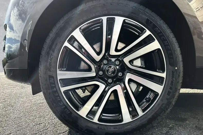 Land Rover Range Rover din 2025 cu 2.990 km - oferta LAN107981 - foto 9