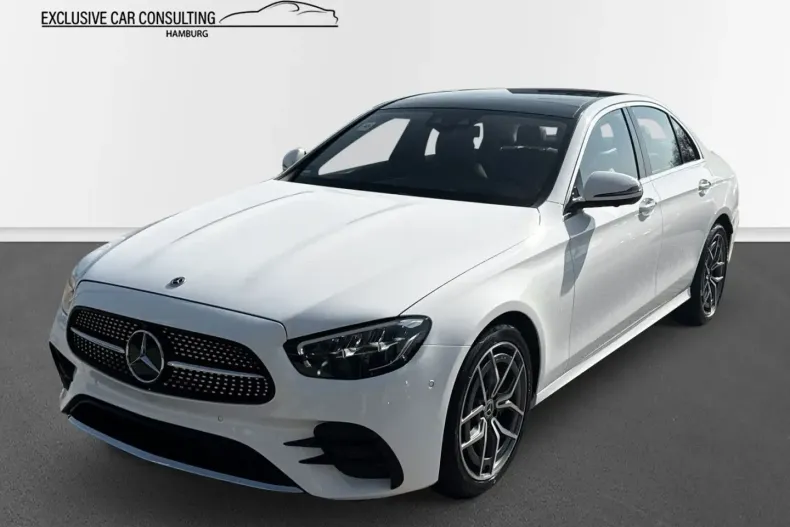 Mercedes-Benz E 200 din 2022 cu 12.345 km - oferta MER107996 - foto 1