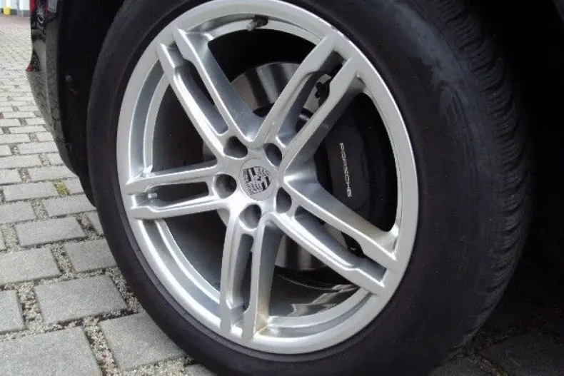 Porsche Macan din 2020 cu 83.220 km - oferta POR108003 - foto 8