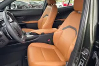 Lexus UX din 2021 cu 15.900 km - oferta LEX108008 - foto 8