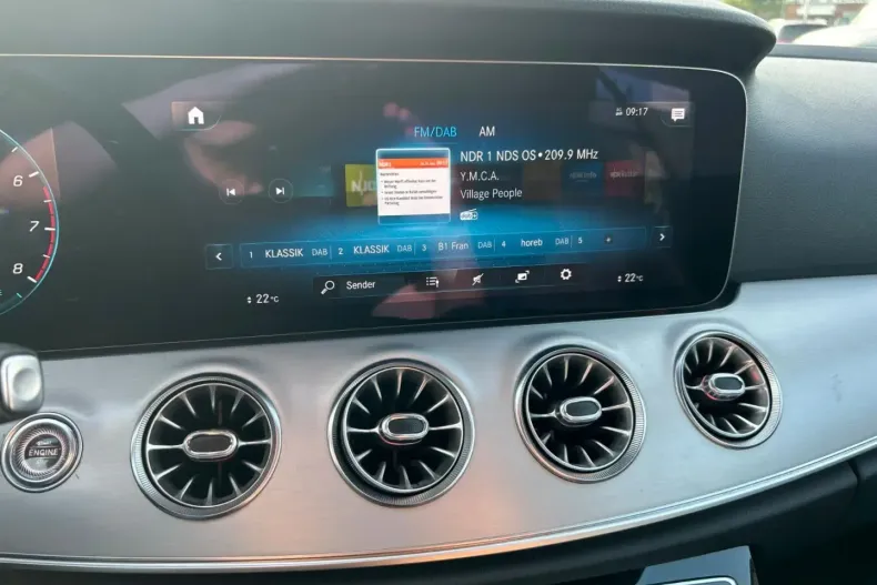 Mercedes-Benz E 200 din 2021 cu 75.912 km - oferta MER108011 - foto 13