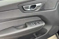 Volvo XC60 din 2024 cu 15.200 km - oferta VOL108014 - foto 12