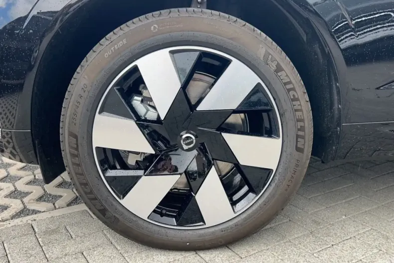 Volvo XC60 din 2024 cu 15.200 km - oferta VOL108014 - foto 18