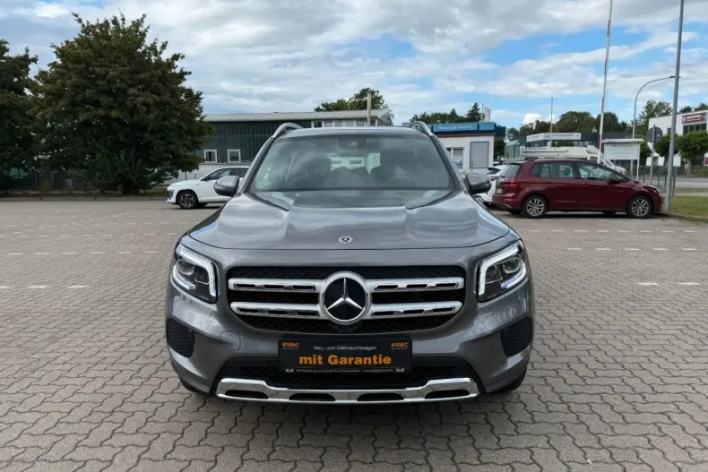 Mercedes-Benz GLB 220 din 2022 cu 34.000 km - oferta MER108015 - foto 2