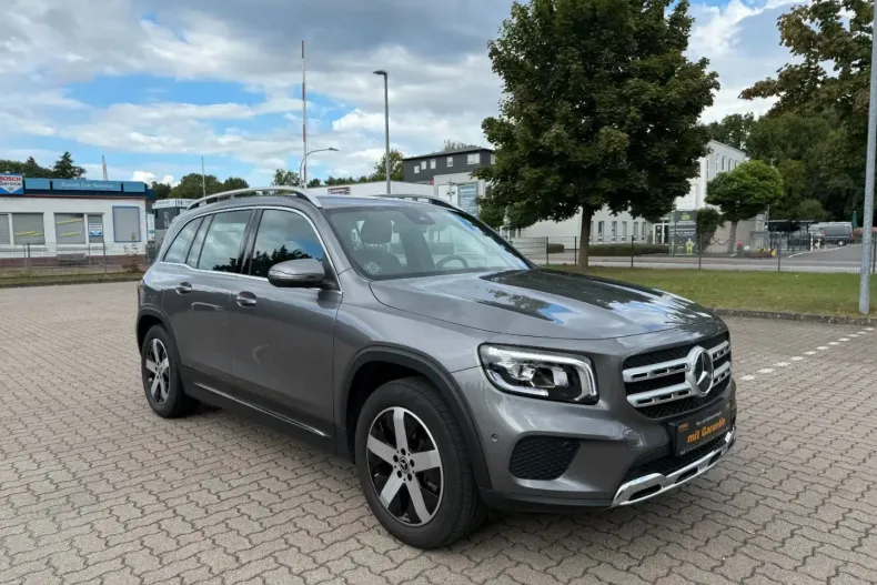 Mercedes-Benz GLB 220 din 2022 cu 34.000 km - oferta MER108015 - foto 3