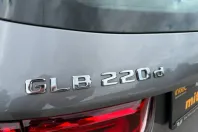 Mercedes-Benz GLB 220 din 2022 cu 34.000 km - oferta MER108015 - foto 8