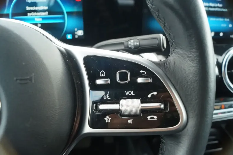 Mercedes-Benz GLB 220 din 2022 cu 34.000 km - oferta MER108015 - foto 16