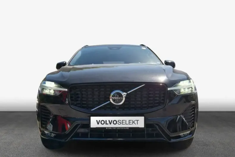 Volvo XC60 din 2024 cu 33.981 km - oferta VOL108016 - foto 3