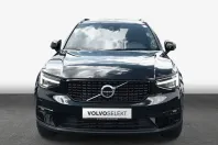 Volvo XC40 din 2022 cu 25.691 km - oferta VOL108018 - foto 3