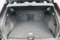 Volvo XC40 din 2022 cu 25.691 km - oferta VOL108018 - foto 9