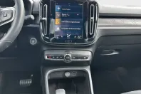 Volvo XC40 din 2022 cu 25.691 km - oferta VOL108018 - foto 15